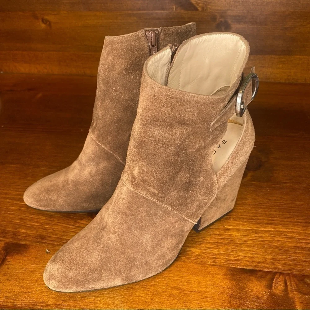 Sacha London Tan Beige Suede Ankle Booties w buckle Womens EU 41 US 10.5